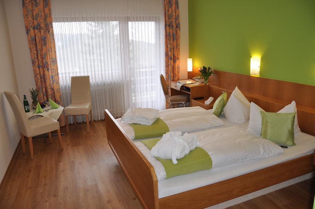 Hotel-Restaurant Sonnenhof Veitsrodt Bilik gambar
