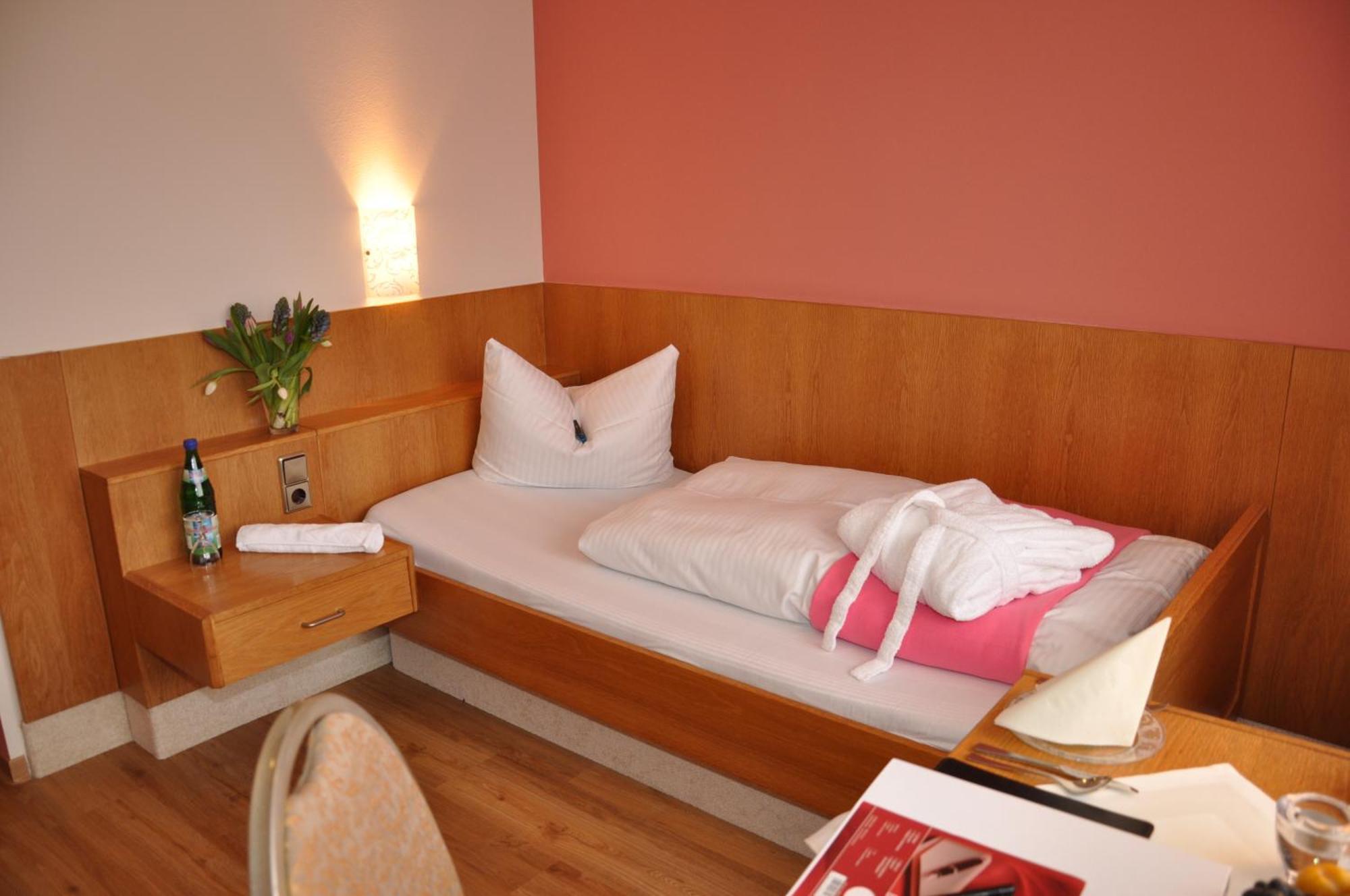 Hotel-Restaurant Sonnenhof Veitsrodt Bilik gambar